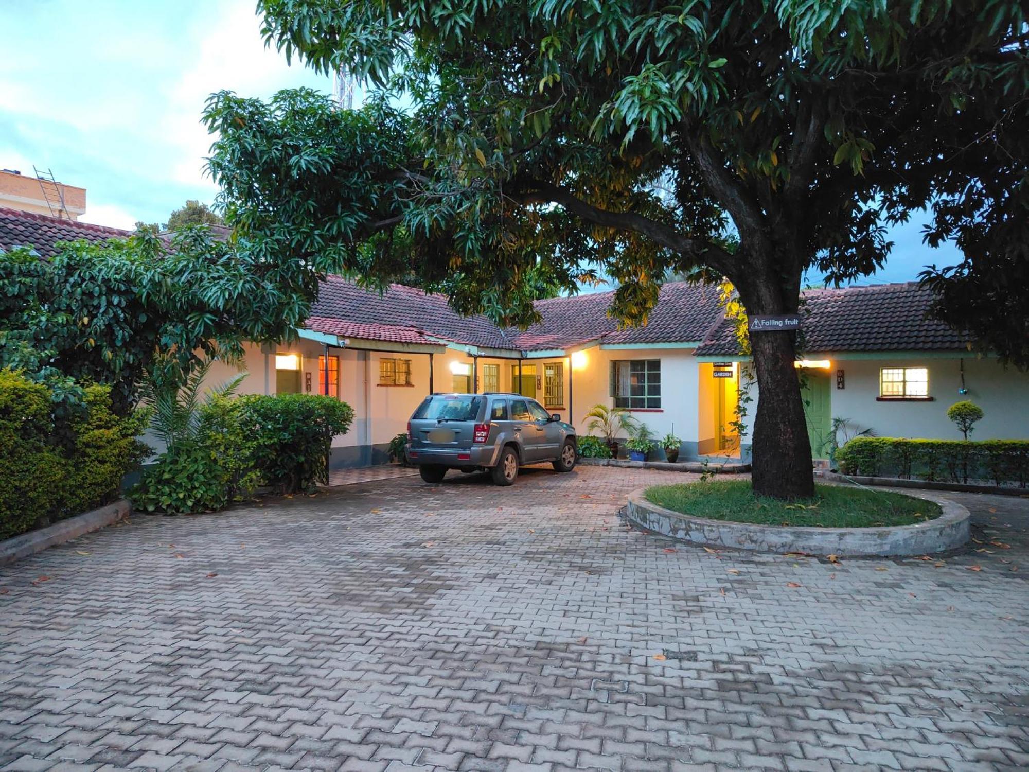 Milimani Drive Livings * Kisumu